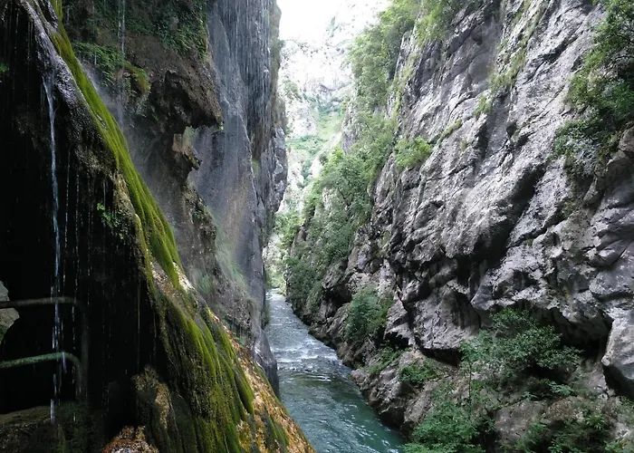 Holiday home Pambuches Soto De Valdeon