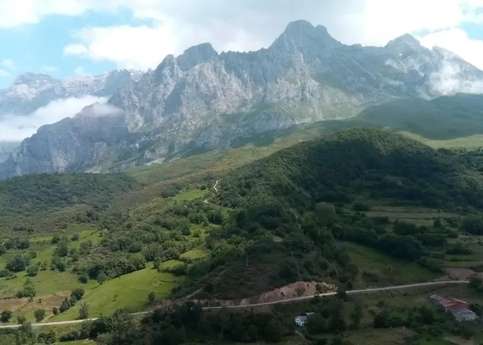 Pambuches Soto De Valdeon